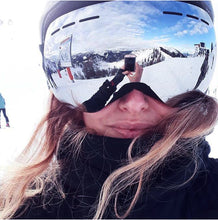 Load image into Gallery viewer, Ski Goggles Spherical Anti-Fog Protection